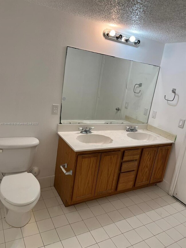 9907 Westwood Dr, Tamarac, FL 33321