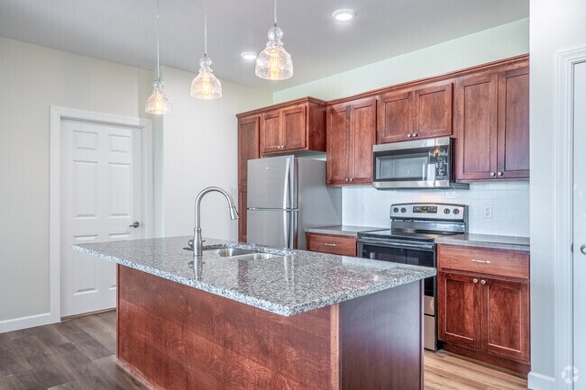 Pewits Landing 2 LLC, Baraboo, WI 53913 - photo 4