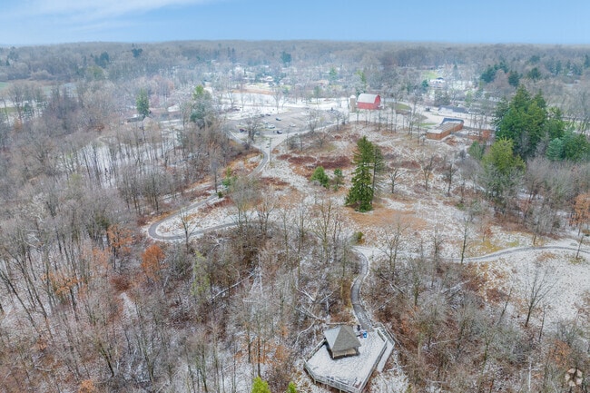 Heritage Park, located in Farmington Hills, has cross-country skiing in the winter.