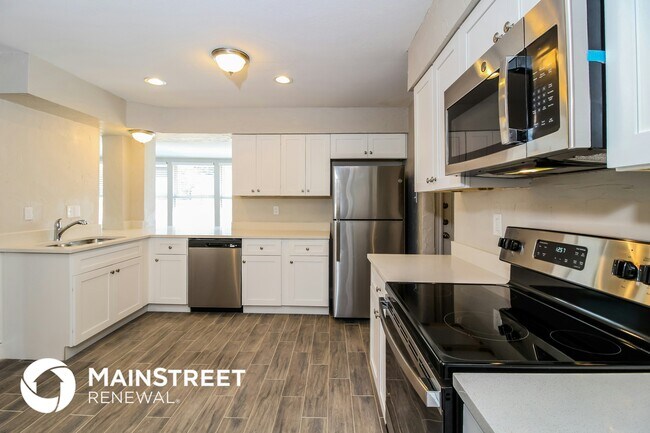 1638 Chisolm Trail, Lewisville, TX 75077 - photo 6