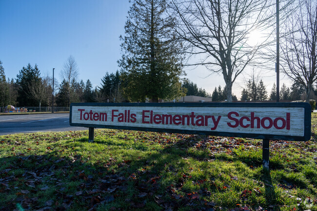 Totem Falls Elementary School