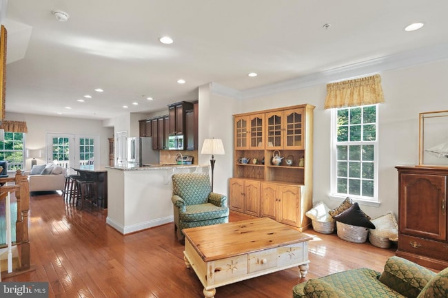 7200 Dorchester Woods Ln, Hanover, MD 21076 - photo 3