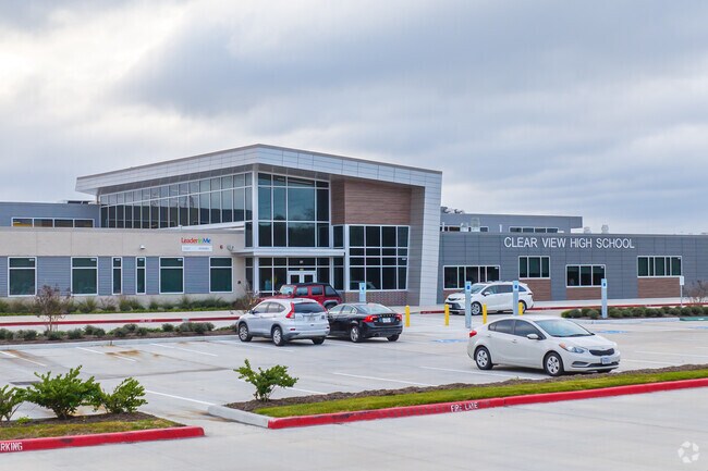 Clear View High School is a cutting edge campus offering the latest technology.