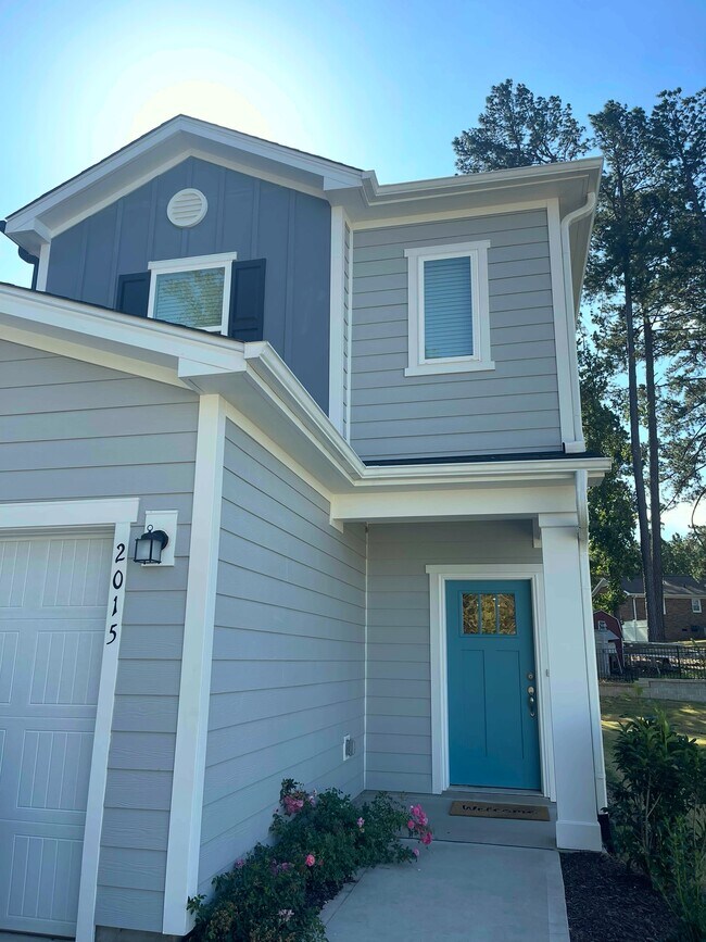 2015 Rockface Way, Durham, NC 27703