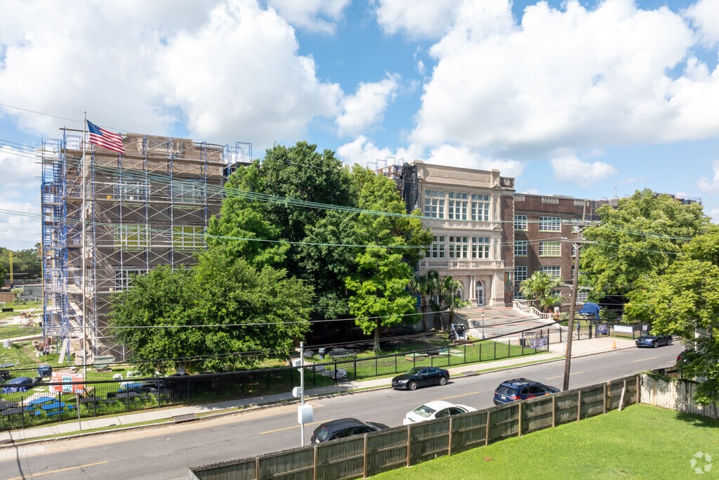 The Willow School New Orleans is a charter school.