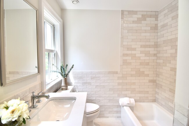 2nd Fl. Bathroom