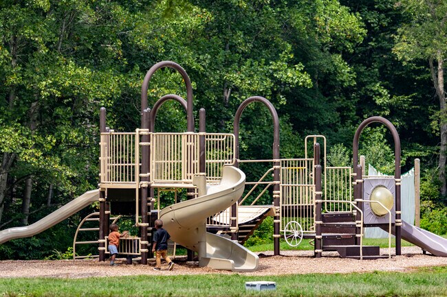 Lake Ridge, VA City Guide About Living in Lake Ridge