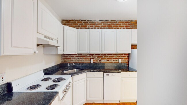 96 Prince St unit 3, Boston, MA 02113 - photo 5