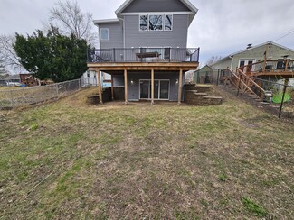 3134 Hermina St Unit Garden  2 unit house yard, Madison, WI 53714