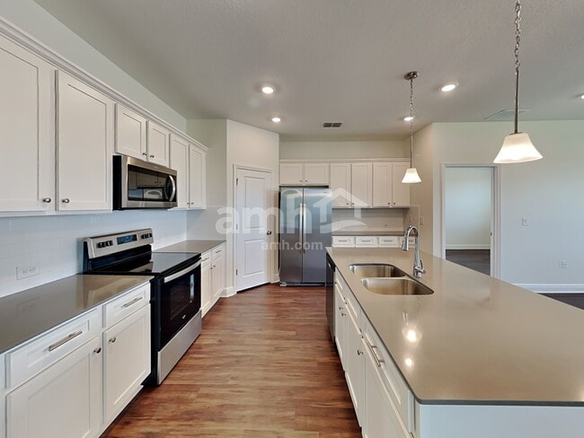 14621 Cedar Ml Dr, Bradenton, FL 34211 - photo 3