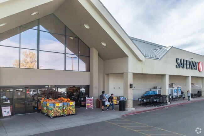 For groceries, Red Lake residents head to Safeway in Williams.