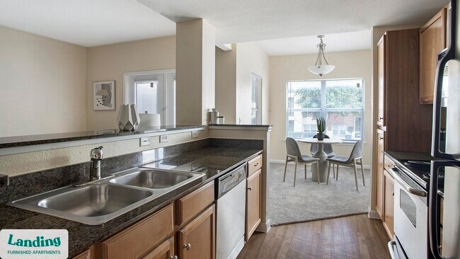 625 E Stassney Ln unit 3-3201.1405485, Austin, TX 78745 - photo 6