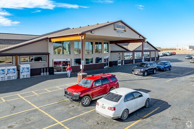 Benedict’s Market is Mountain View’s full-service grocery store near Lyman.