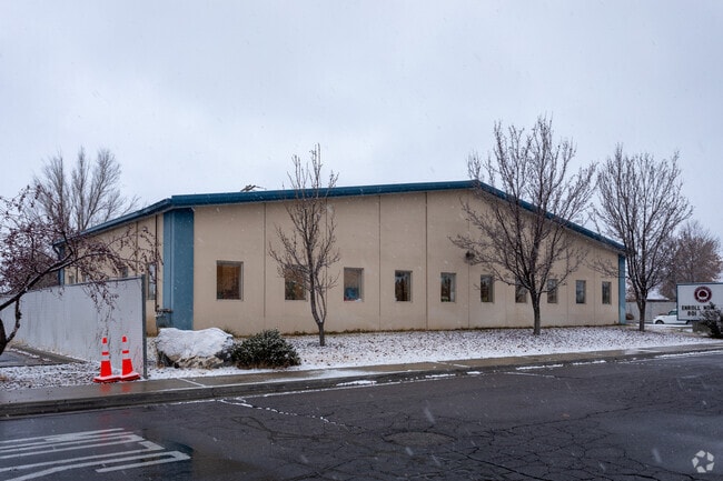 Side view of Nahunta Hall, located in the Lindon neighborhood.