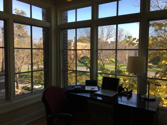 Sun Room / Boulevard View