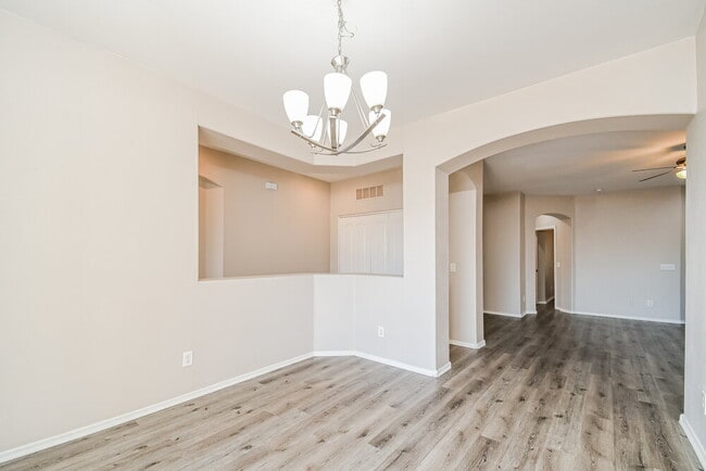 831 S Nielson Ct, Gilbert, AZ 85296 - photo 6