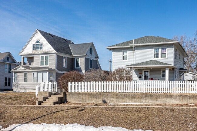 Older and historic homes line the gridded streets in the center of Carroll.