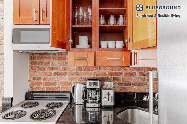 234 W 14th St unit FL2-ID1825, New York, NY 10011 - photo 6