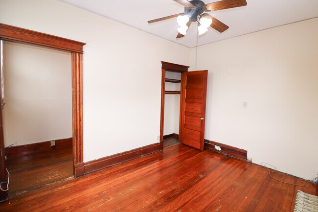 2353 Ohio Ave unit 2, Cincinnati, OH 45219 - photo 7