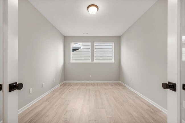 14247 Coyote Ridge Dr unit 38173137, Noblesville, IN 46060 - photo 2