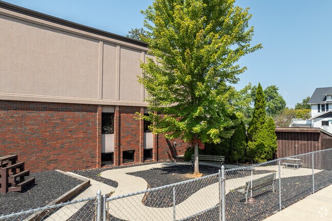 Maiden Lane Christian Educare