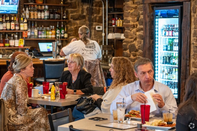 Locals flock to Liberty at Dryvill in Rockland for lunch.