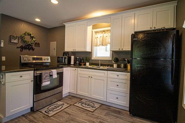 644 Gladdens Creek Rd unit ID1268185P, Robbinsville, NC 28771 - photo 5