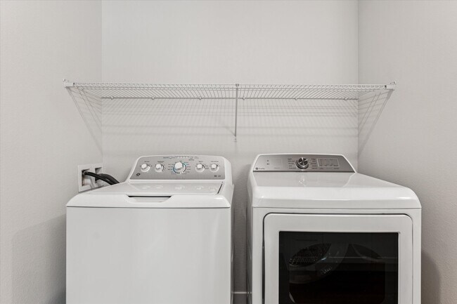 Unity at Glendale, Glendale, AZ 85301 - photo 4