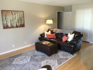 1420 Sierra Dr NE Unit C, Cedar Rapids, IA 52402