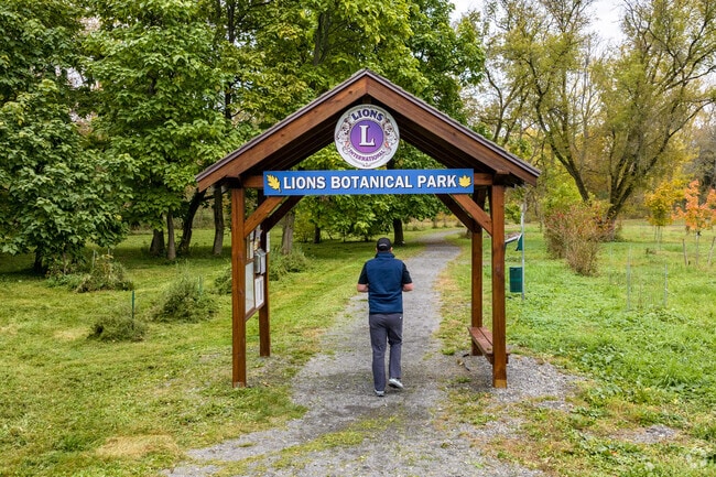 Every June, the Lions Botanical Park has a Fairy Garden Parade for kids to enjoy.