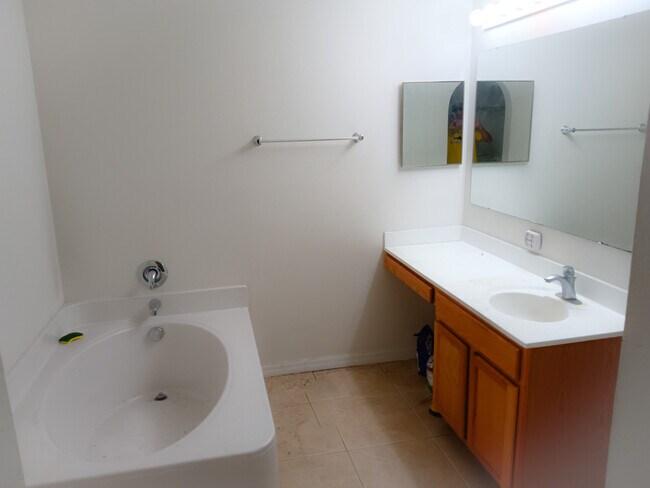 2223 Dryden Ct, Melbourne, FL 32935 - photo 6