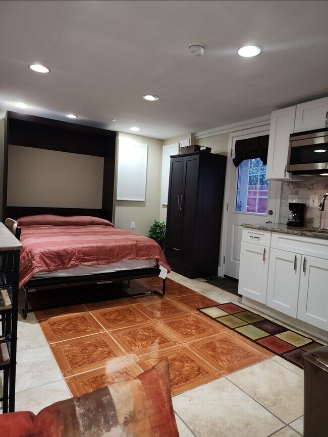 12809 E Shelby Ln unit Studio Basement Unit, Brandywine, MD 20613 - photo 5