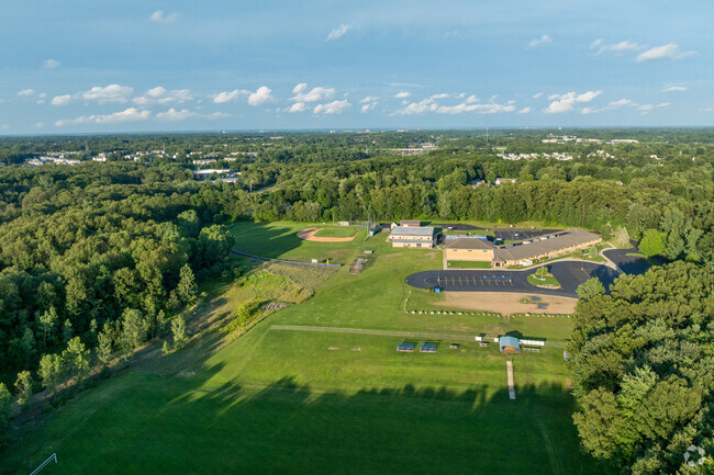 The Heritage Christian Academy has an excellent A- academic rating on Niche.