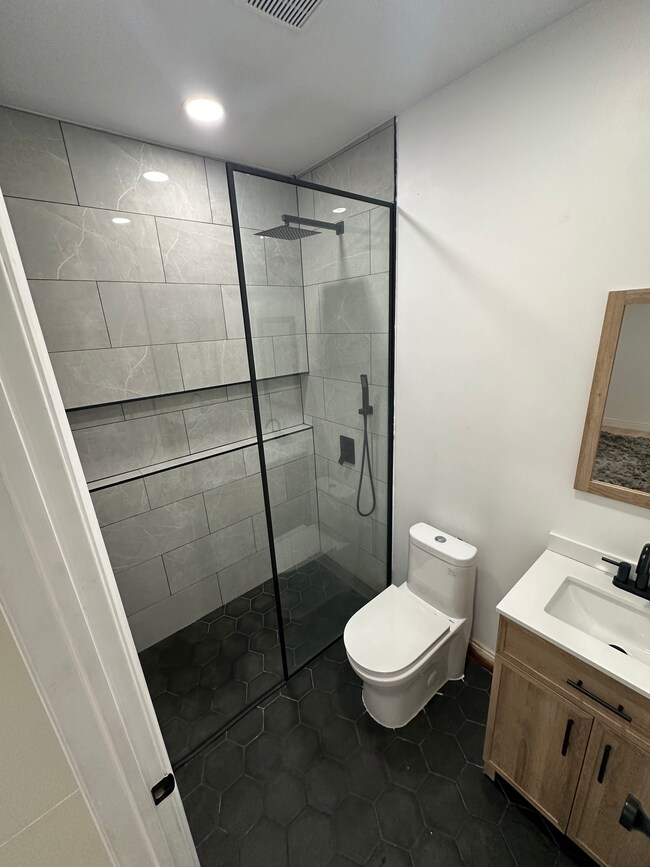 170 Penn Way Unit MODERN- RENOVATED, Fort Lauderdale, FL 33312