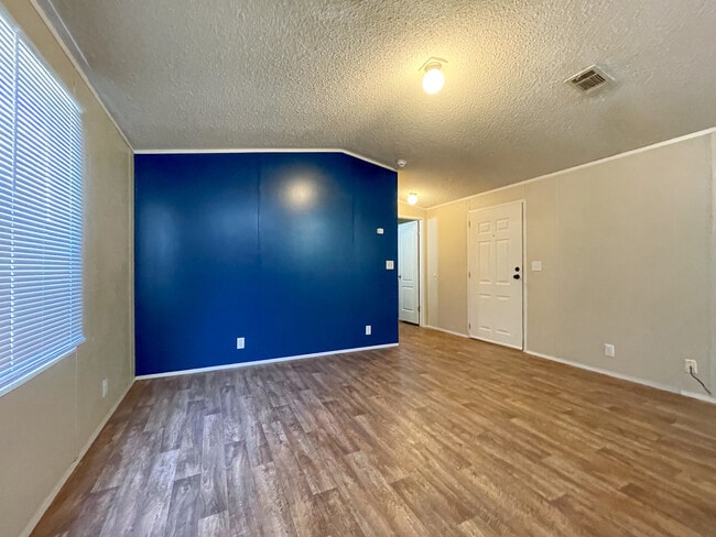 436 Daybreak St, Waco, TX 76705 - photo 5