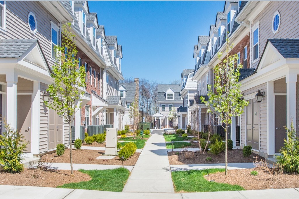 Estling Village 30 Estling Lake Rd, Denville, NJ