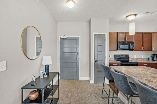 Cascades at Jordan Creek, West Des Moines, IA 50266 - photo 5