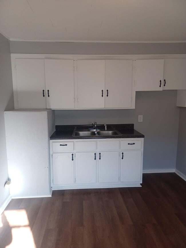 1301 20th St N, Columbus, MS 39701