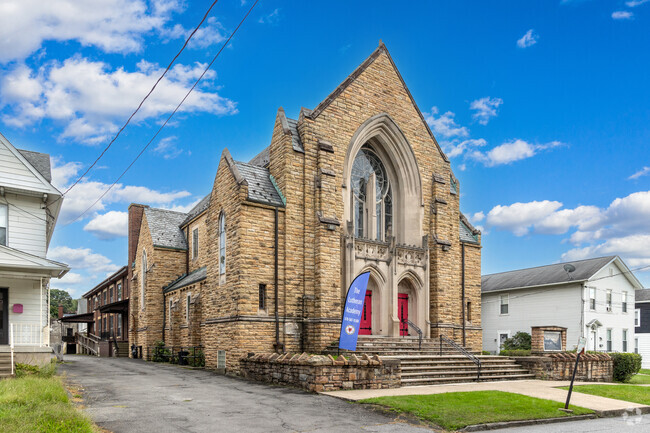 The Lutheran Academy is committed to providing a Classical Christian Education in Green Ridge.