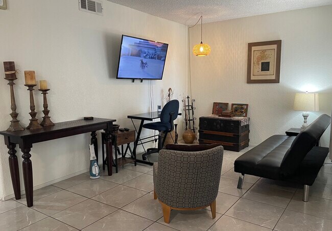 1800 Edmond St unit 1 BedRoom, Las Vegas, NV 89146 - photo 2