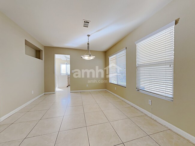 8443 Chinook Candy Ct, Las Vegas, NV 89113 - photo 7