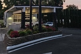 518 N Riverside Ave, Medford, OR 97501