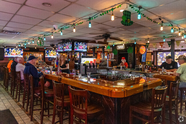 Meet up with friends and watch the games at Bailey's Bar & Grille in Goldenridge..