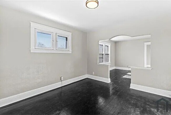 5415 Hamilton Ave, Saint Louis, MO 63136 - photo 4