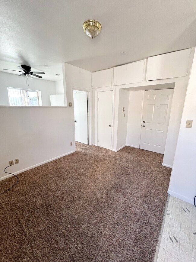 454 S 500 E unit 12, Slc, UT 84102 - photo 5