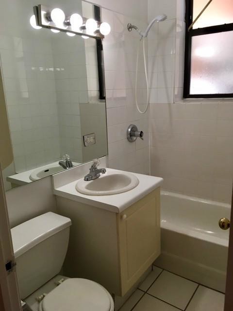 917 W Dakin St unit 104, Chicago, IL 60613 - photo 6