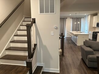 6 Kohlmyer Dr, Pennsauken, NJ 08110
