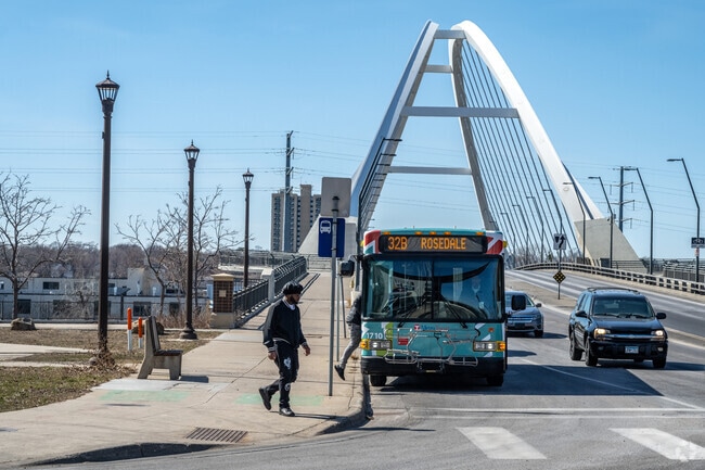 The Metro Transit bus lines run throughout Bottineau.