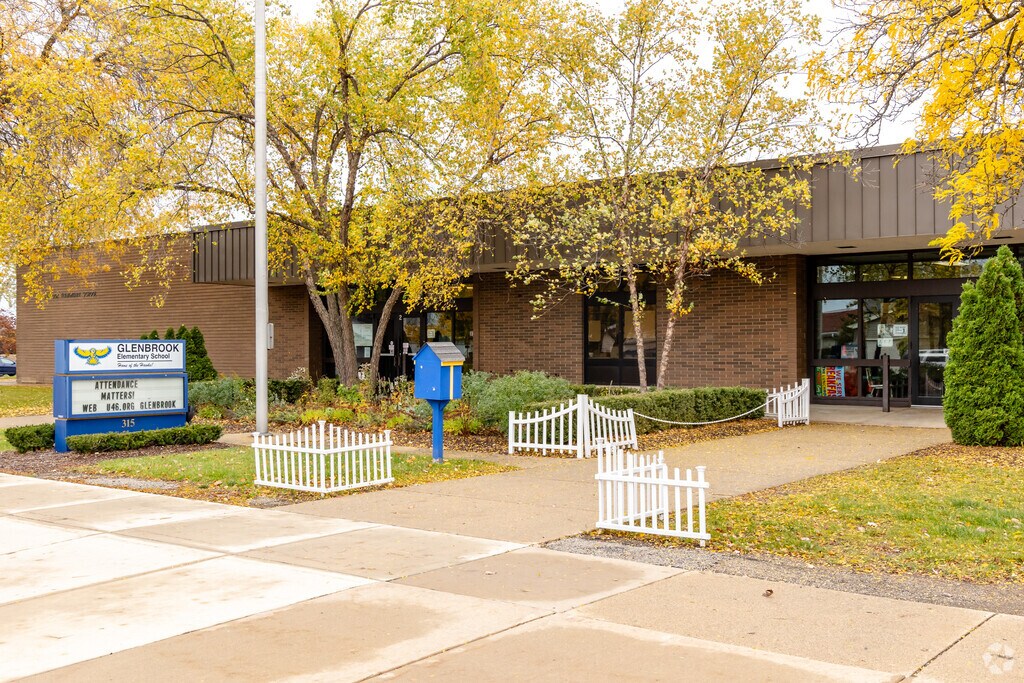 Glenbrook Elementary School, Rankings & Reviews
