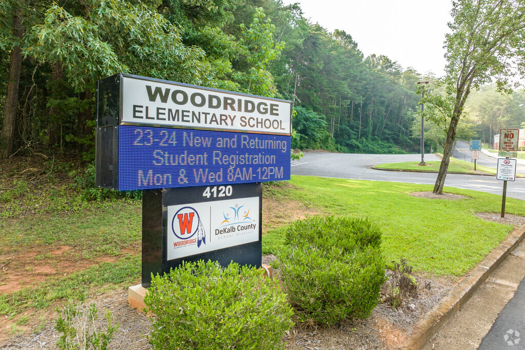 Welcome to Woodridge Elementary School in the neighborhood of Stone Mountain neighborhood.